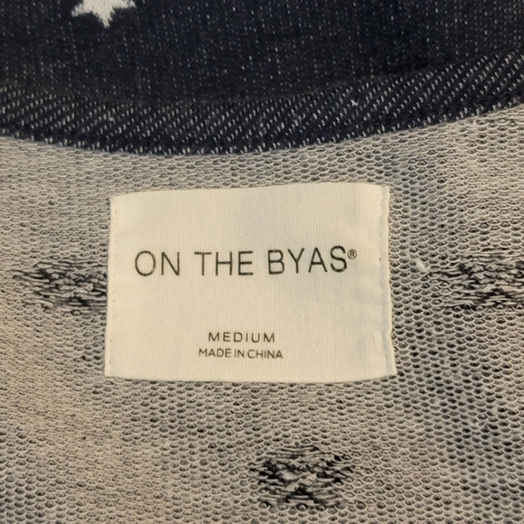 On The Byas blue tank white stars red pocket medium - Picture 5 of 6